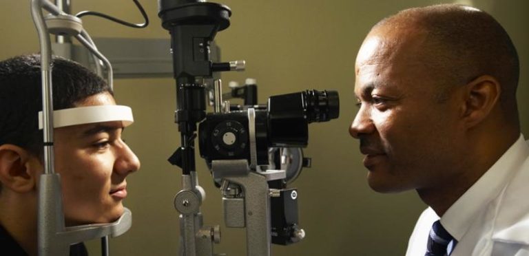 retina specialist retina specialist